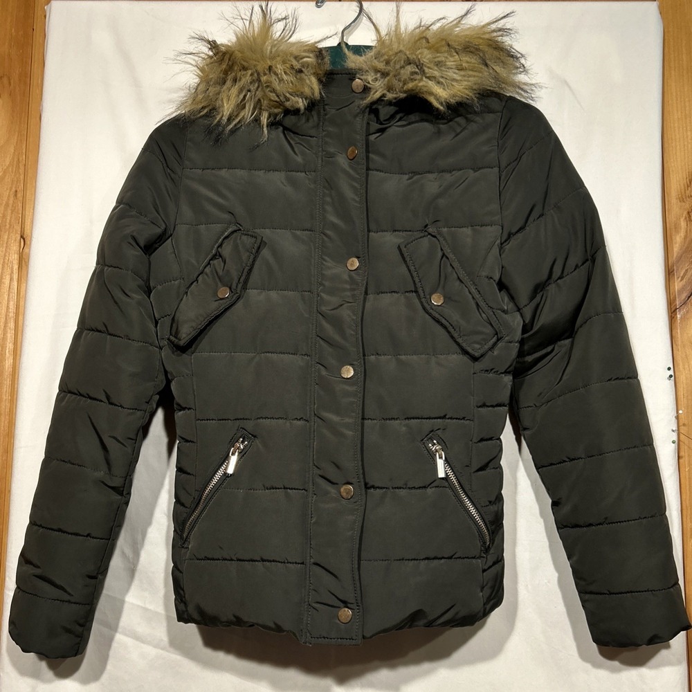 Women's Quilted Hooded Puffer Jacket Dark Green Size 2 Faux Fur Hood Trim